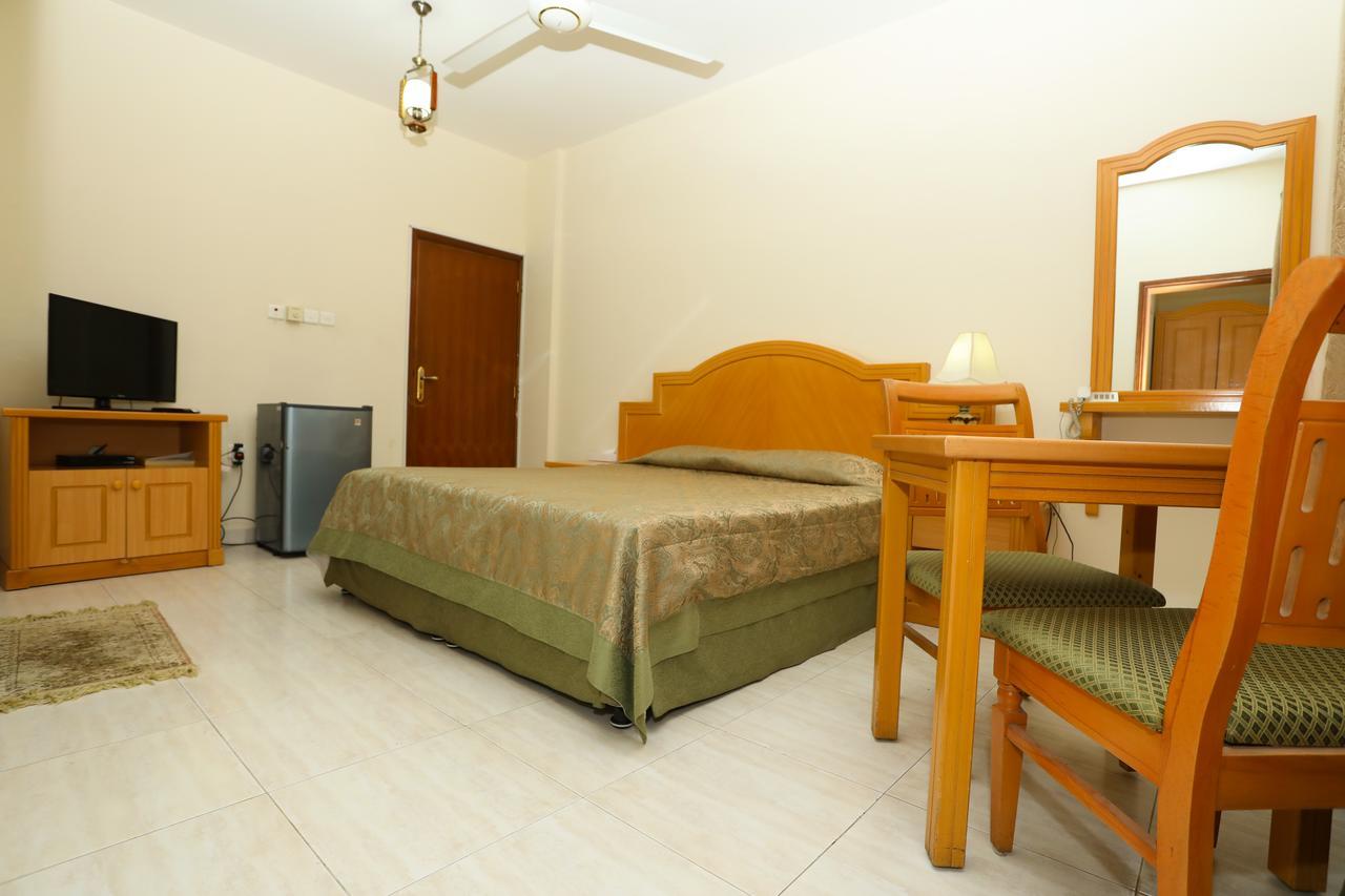 מוסקט Ltlalat Al Shorouq Hotel מראה חיצוני תמונה