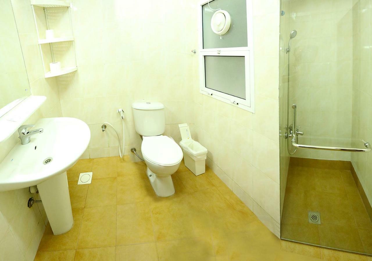 מוסקט Ltlalat Al Shorouq Hotel מראה חיצוני תמונה
